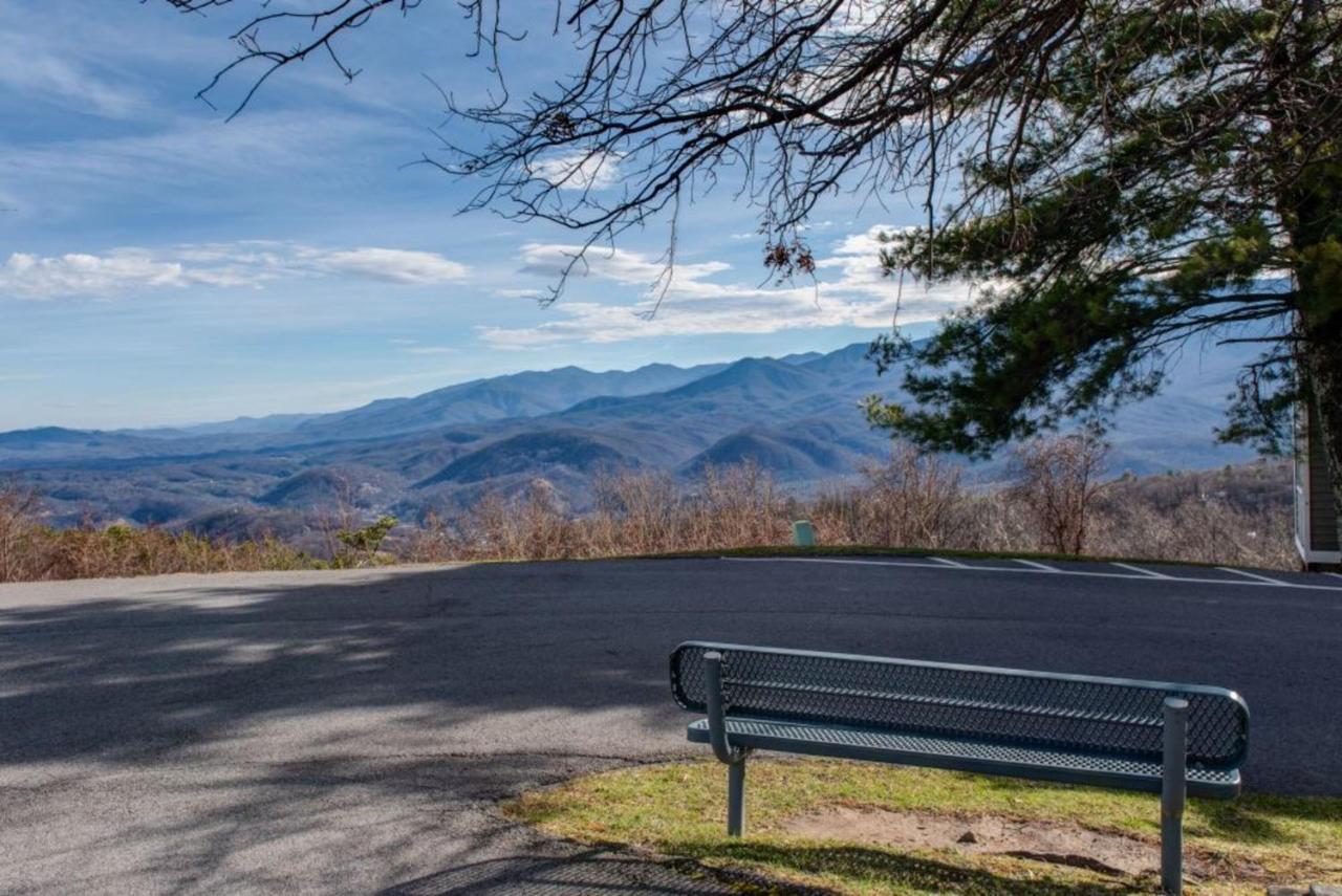 Smoky Mountains Studio With Balcony Gatlinburg Ngoại thất bức ảnh