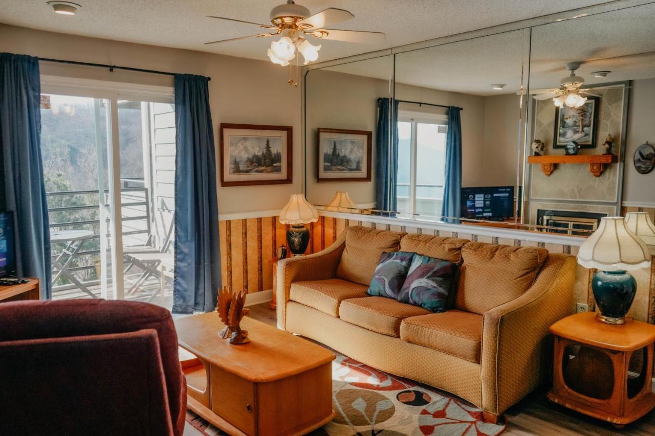 Smoky Mountains Studio With Balcony Gatlinburg Ngoại thất bức ảnh