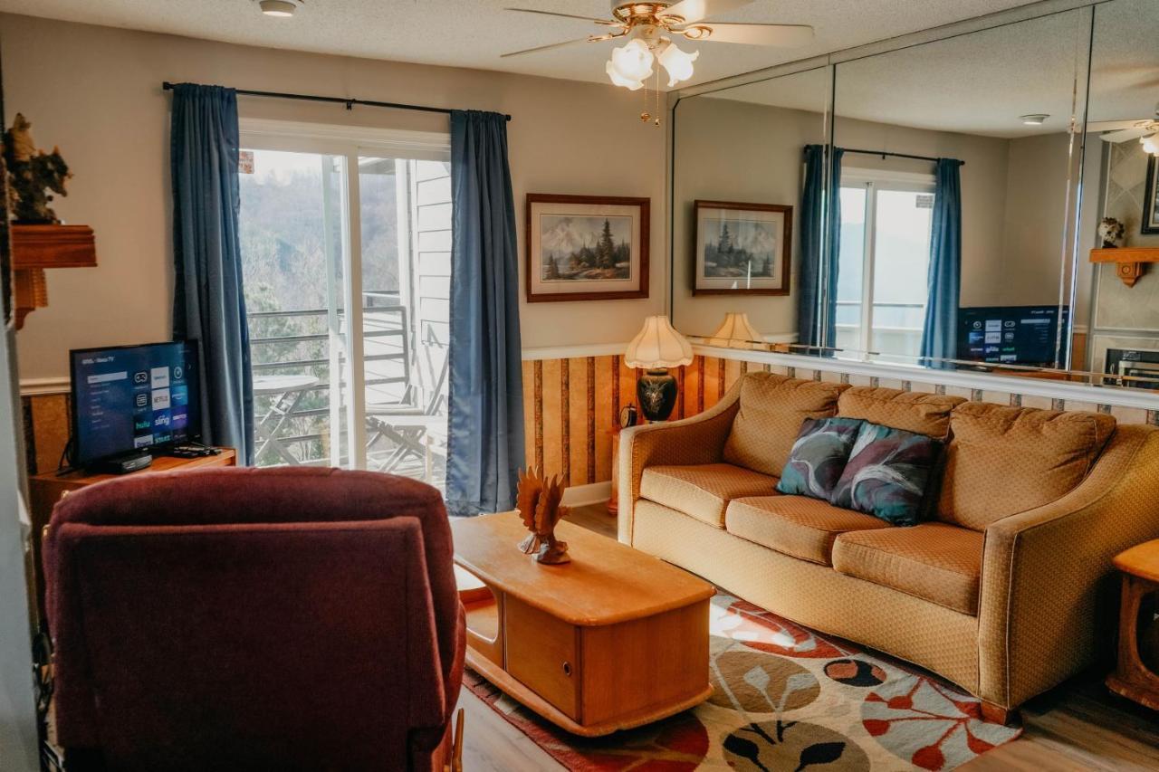 Smoky Mountains Studio With Balcony Gatlinburg Ngoại thất bức ảnh
